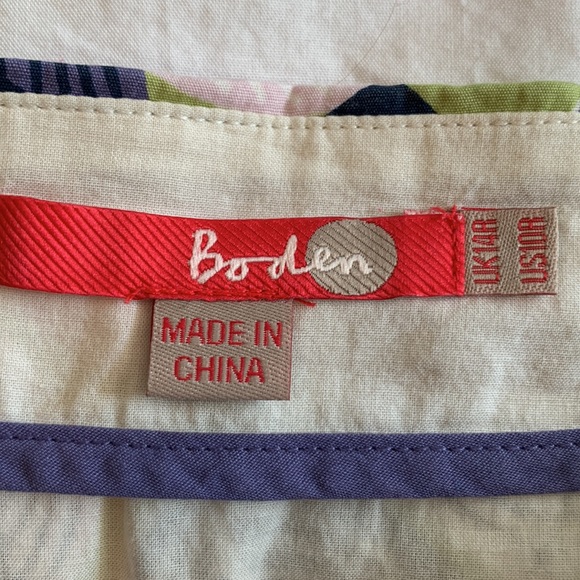 Boden skirt, size 10 US, purple, blue, green and pale lavender leaf print - Picture 2 of 5